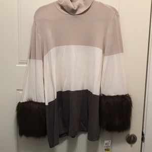 NWT Alfani sweater with faux fur sleeves. Size 1X